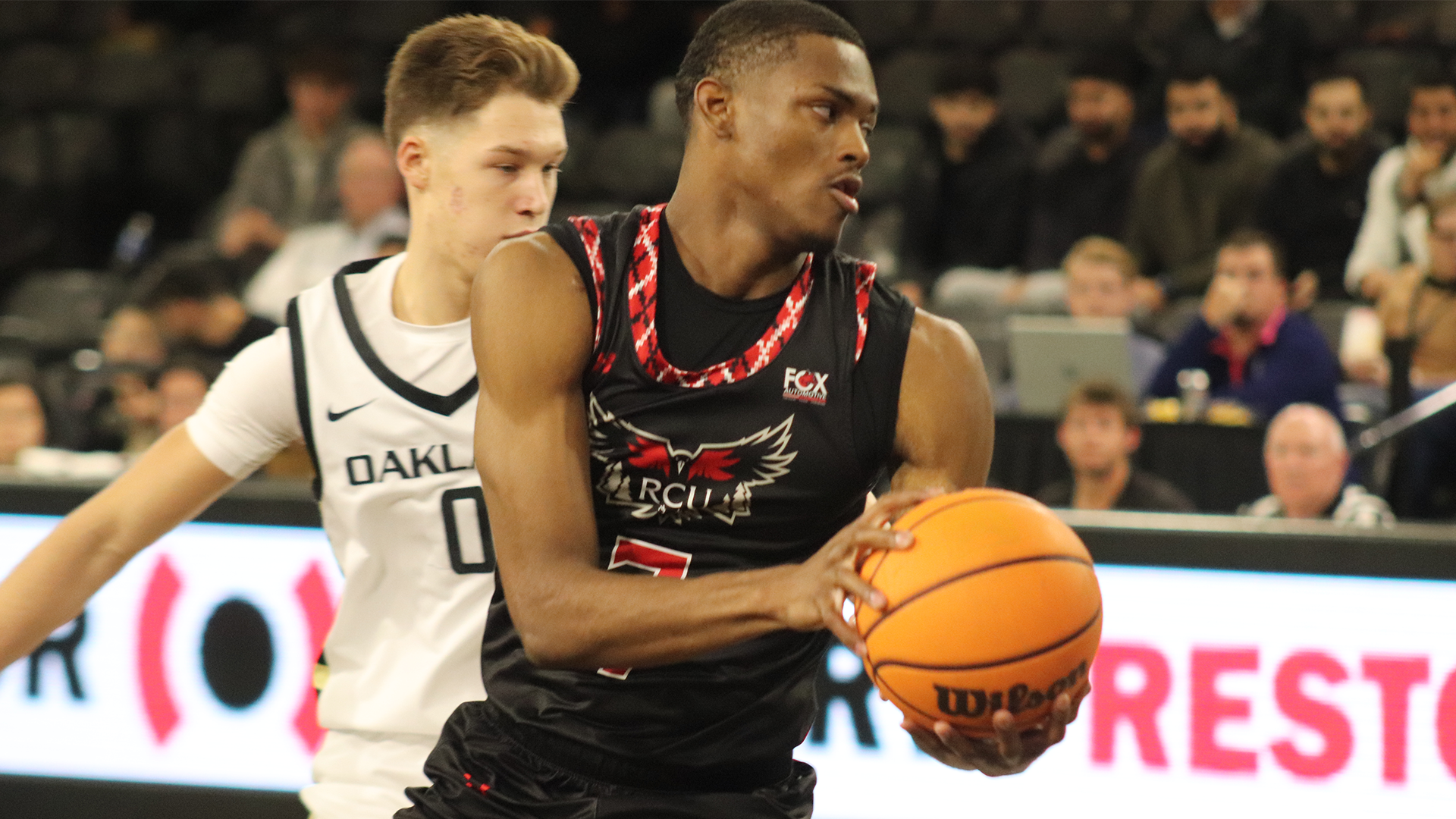 Men's Basketball falls to #16 Bethel on Day 1 of the Chick-fil-A Classic
