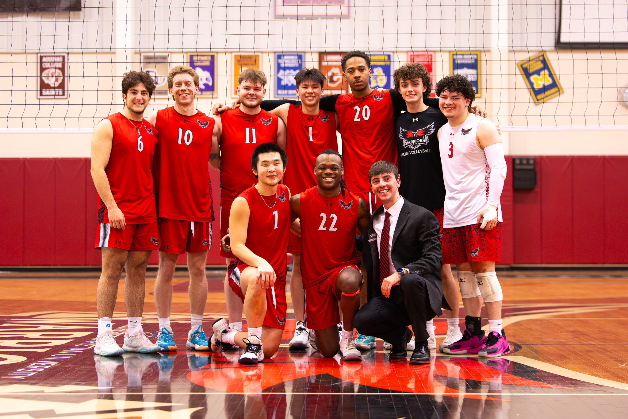 Men's Volleyball falls in four to Maple Leafs on Senior Day