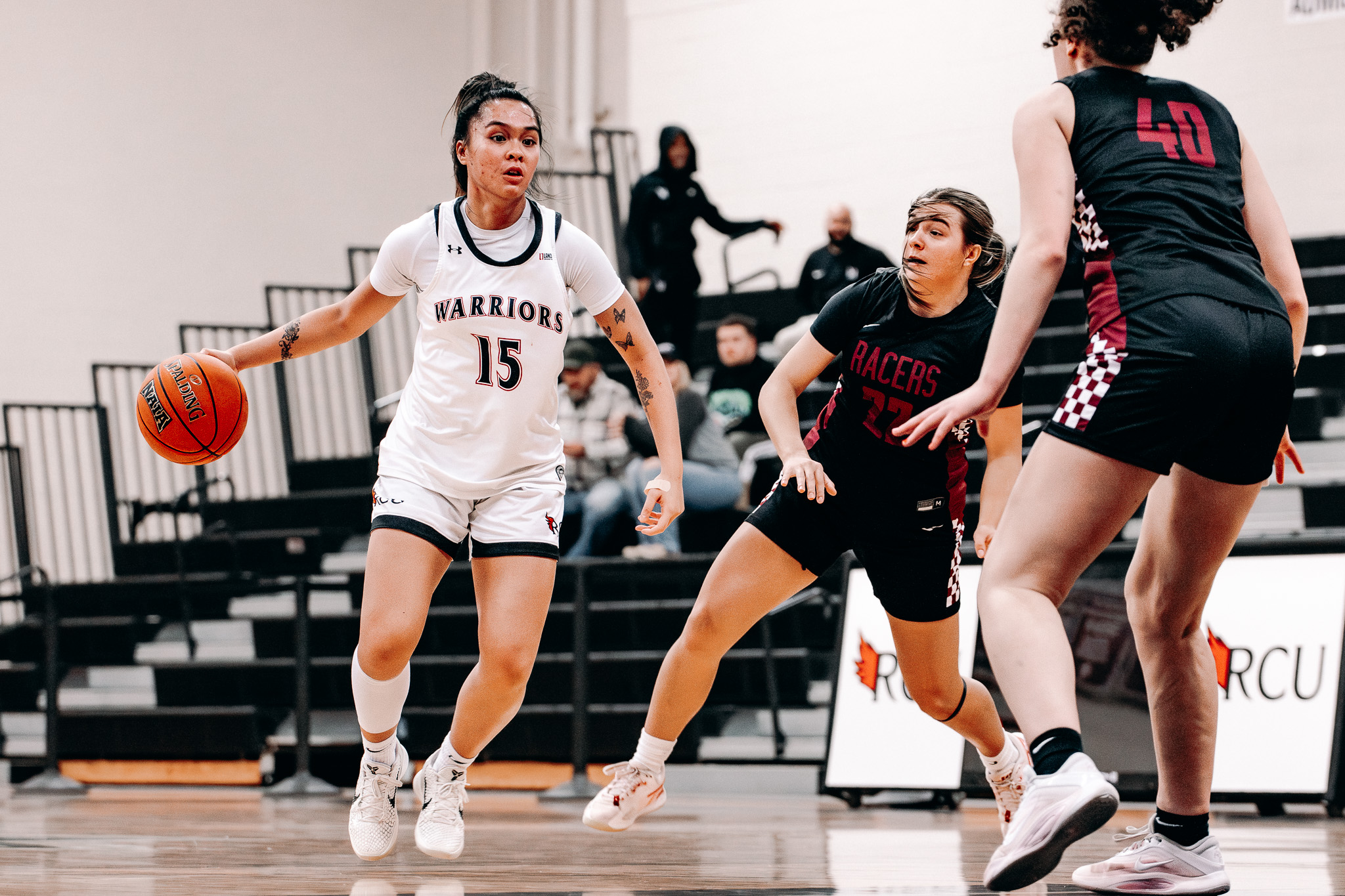 Women's Basketball hits 10 three's enroute to 21-point victory over Saints