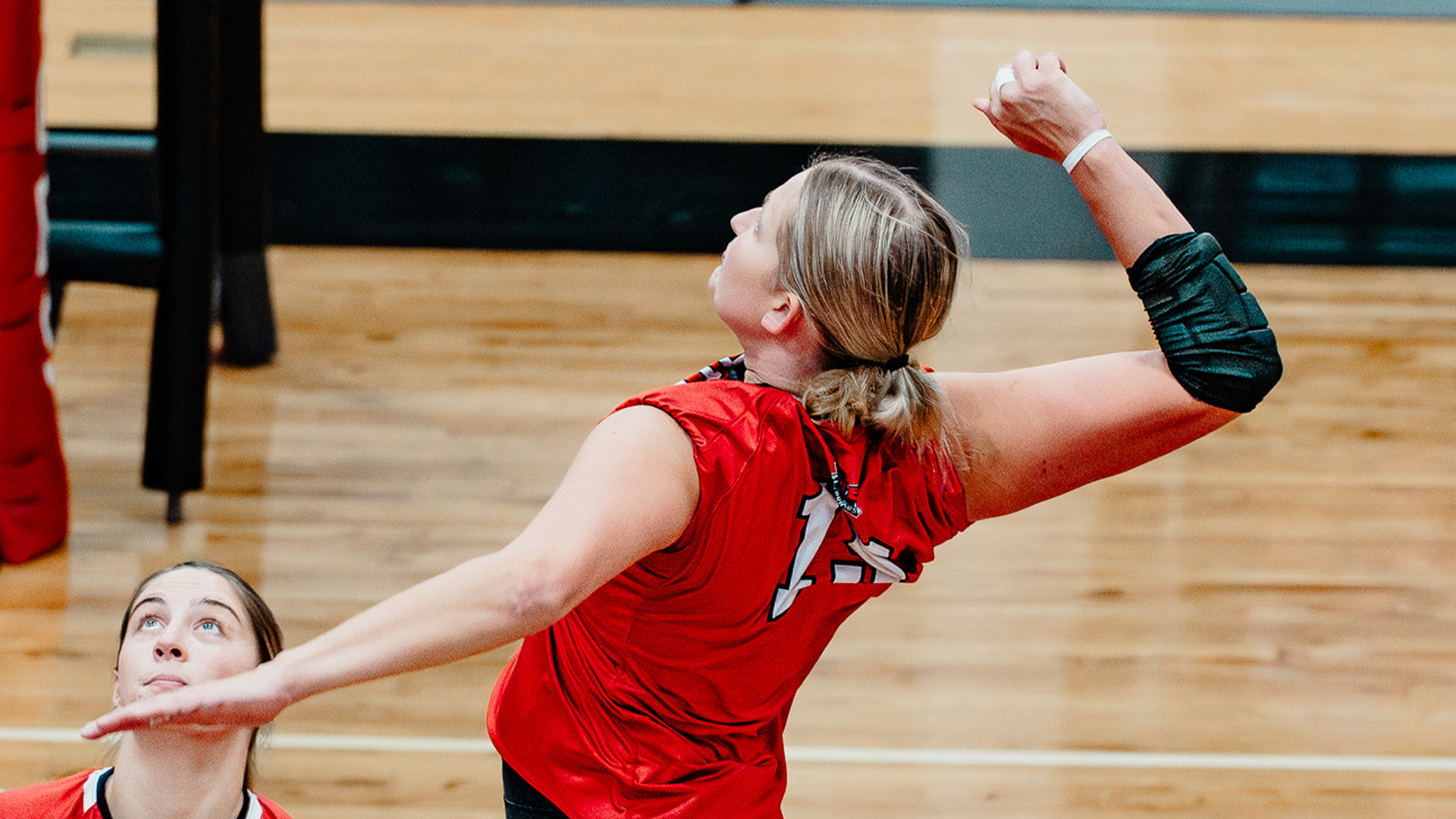Volleyball falls in straight sets to #RV Aquinas